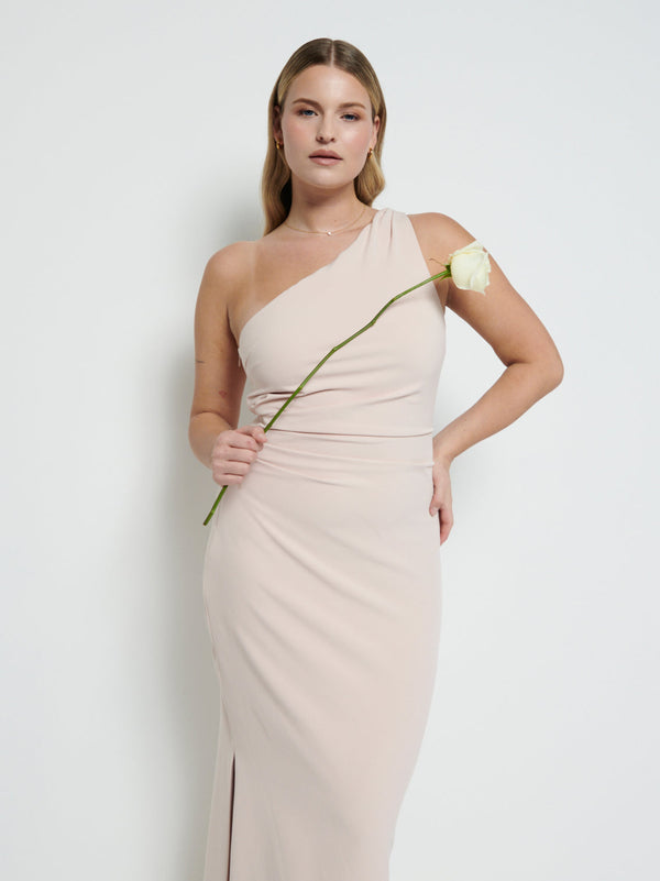 amelia ruched maxi bridesmaid dress pretty lavish Amelia Crepe Ruched Maxi Bridesmaid Dress Flash Sales